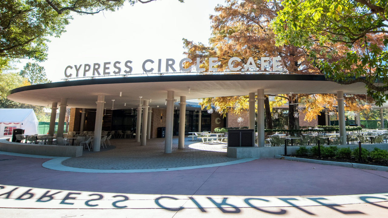 outside view of Cypress Circle Cafe restaurant