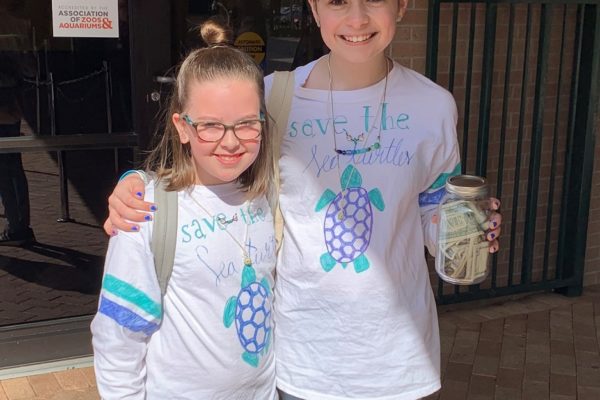 Two Young Houstonians Team up with the Houston Zoo to Save Sea Turtles!