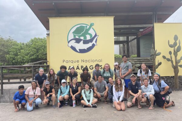 A Recap of Zoo Crew’s Galápagos International Adventure Program